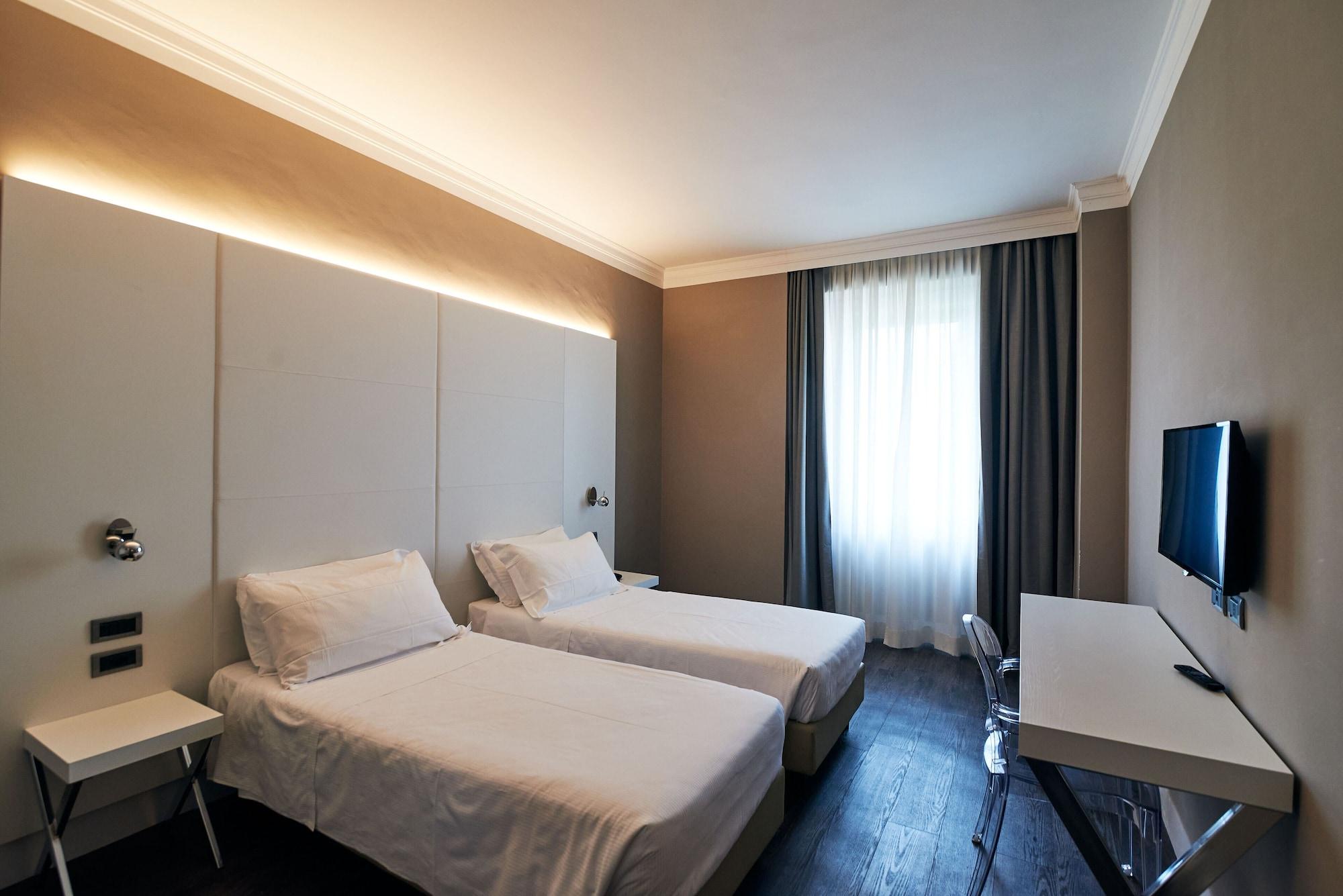 Hotel Poledrini Foligno Extérieur photo